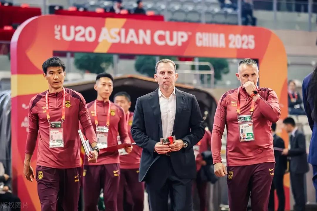 亚洲足球明星蓄势待发迎接国际挑战