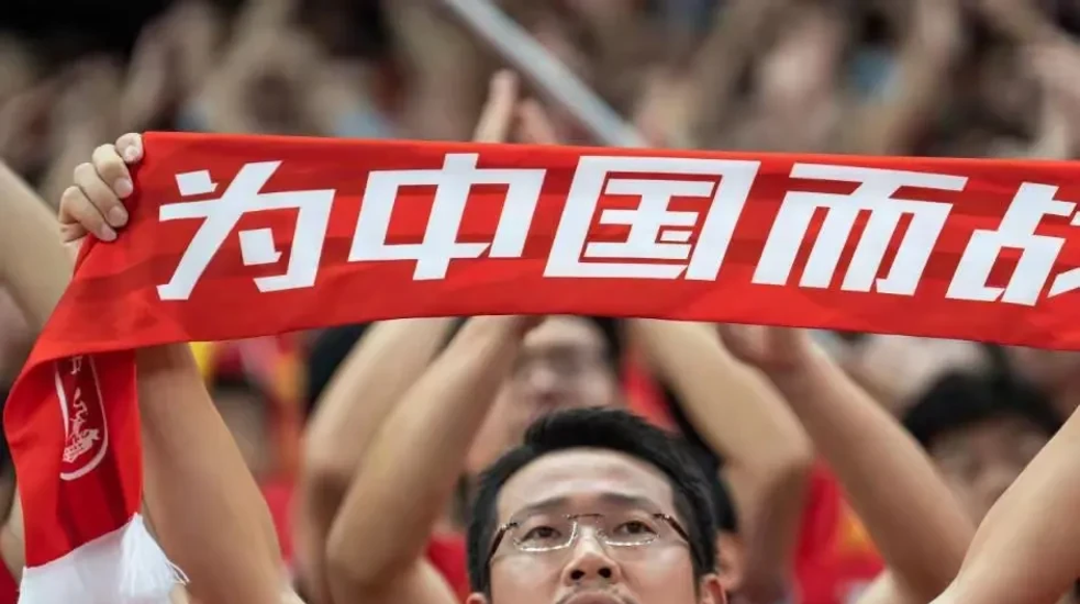 带着荣耀归来，中国队雄心勃发的简单介绍