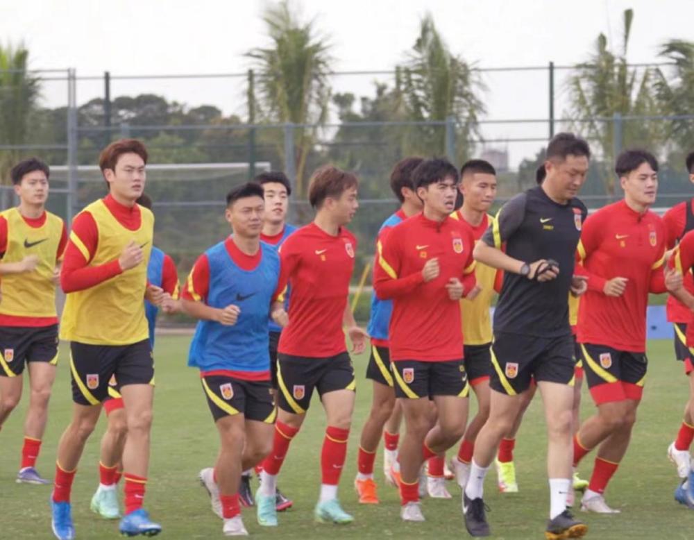 阿联酋球队实力不俗，豪取客场三分
